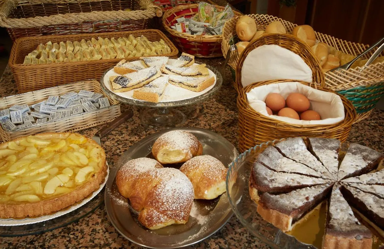 Albergo Usignolo Auronzo di Cadore 3*,  Itálie